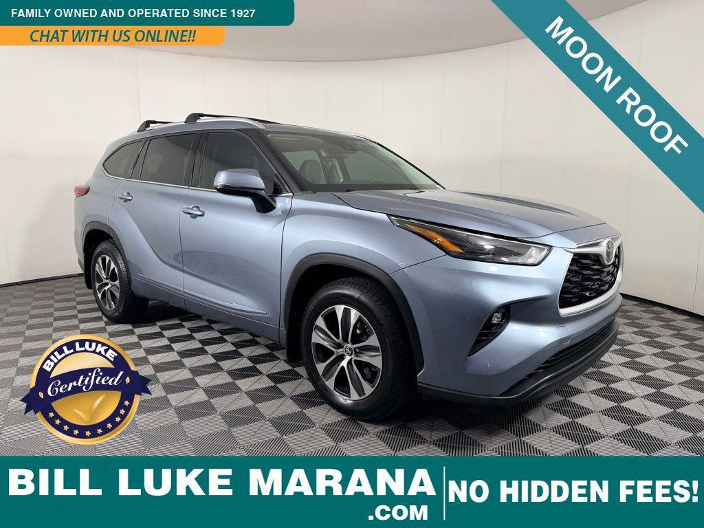 used 2022 Toyota Highlander car, priced at $34,573