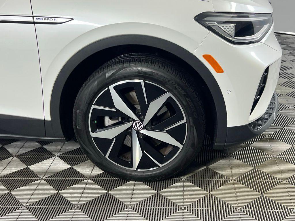 used 2024 Volkswagen ID.4 car, priced at $23,975