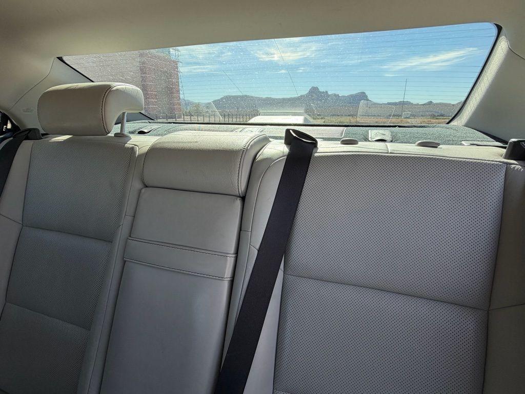 used 2014 Lexus ES 300h car, priced at $11,995