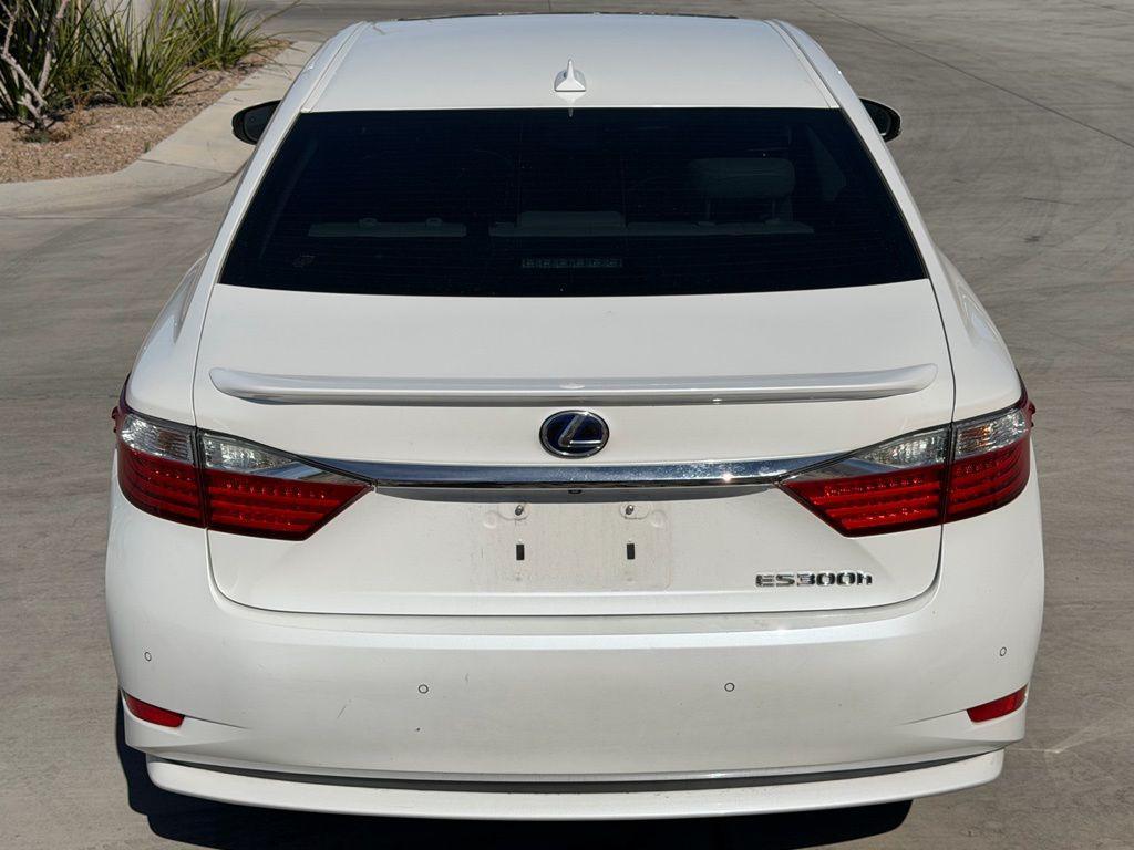 used 2014 Lexus ES 300h car, priced at $11,995