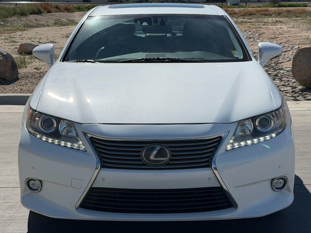 used 2014 Lexus ES 300h car, priced at $11,995