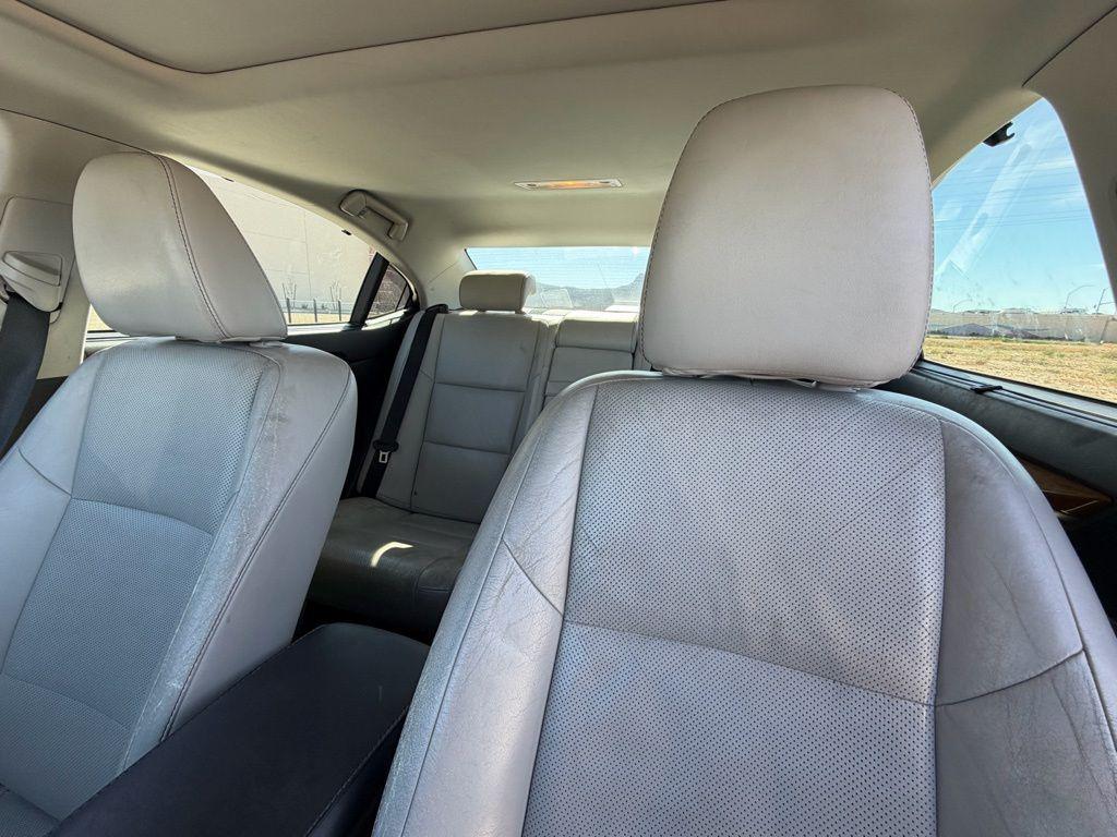 used 2014 Lexus ES 300h car, priced at $11,995