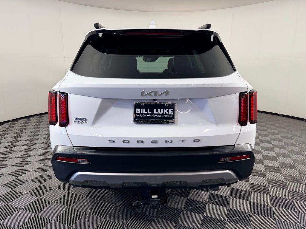 used 2022 Kia Sorento car, priced at $27,973