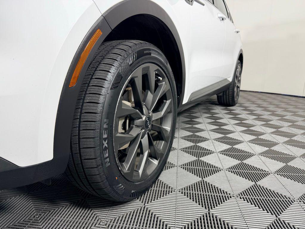 used 2022 Kia Sorento car, priced at $27,973