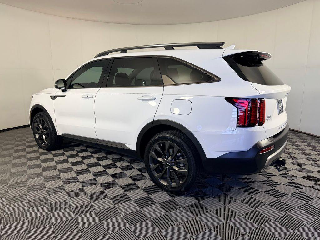 used 2022 Kia Sorento car, priced at $27,973