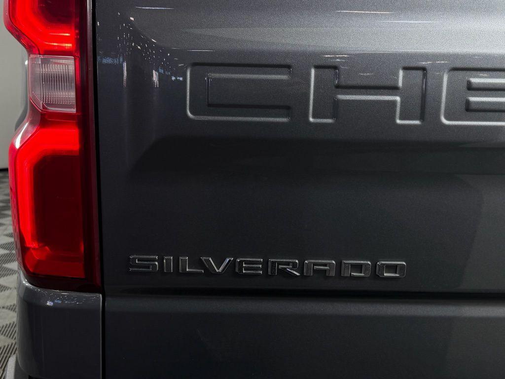used 2022 Chevrolet Silverado 1500 Limited car, priced at $45,173