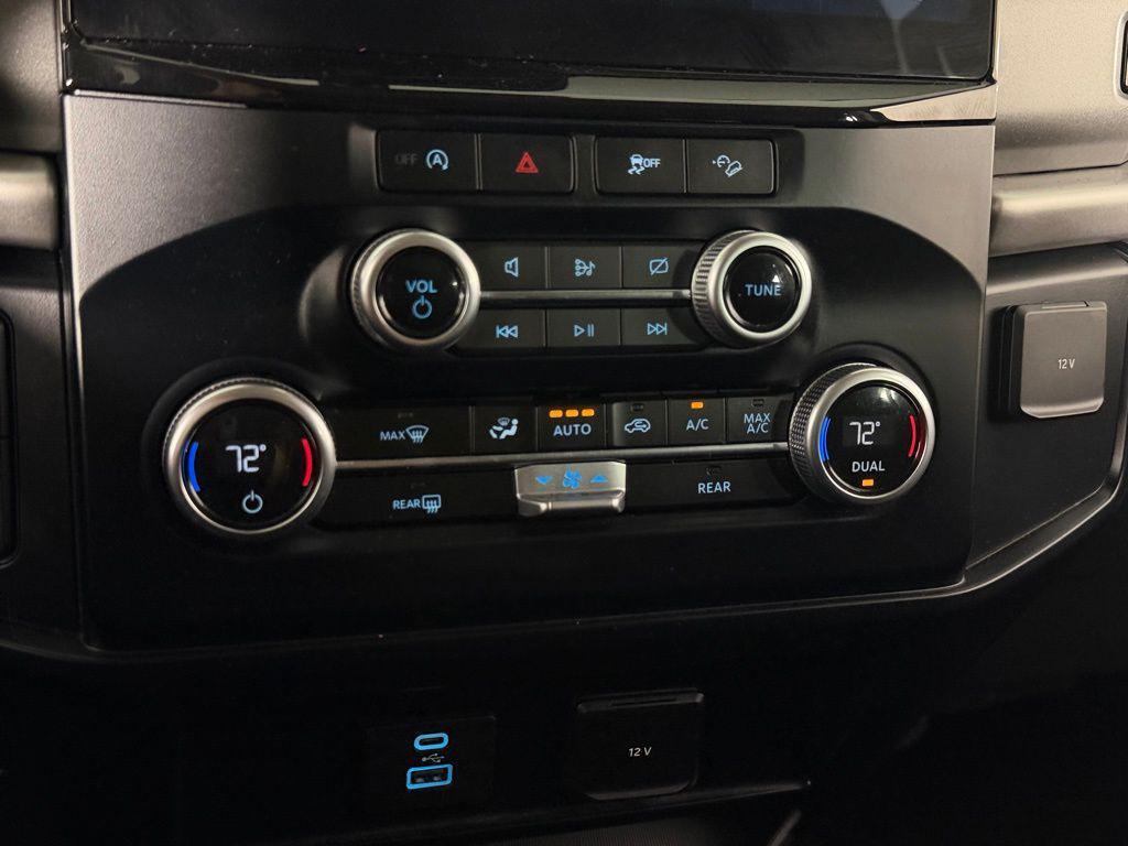 used 2024 Ford Expedition Max car, priced at $40,373