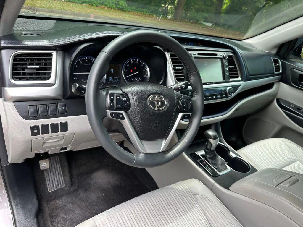 used 2016 Toyota Highlander car, priced at $16,999