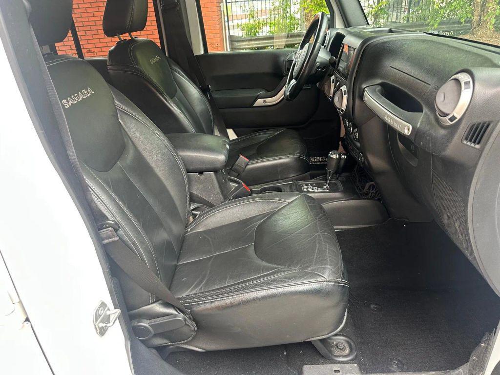 used 2016 Jeep Wrangler Unlimited car, priced at $16,995