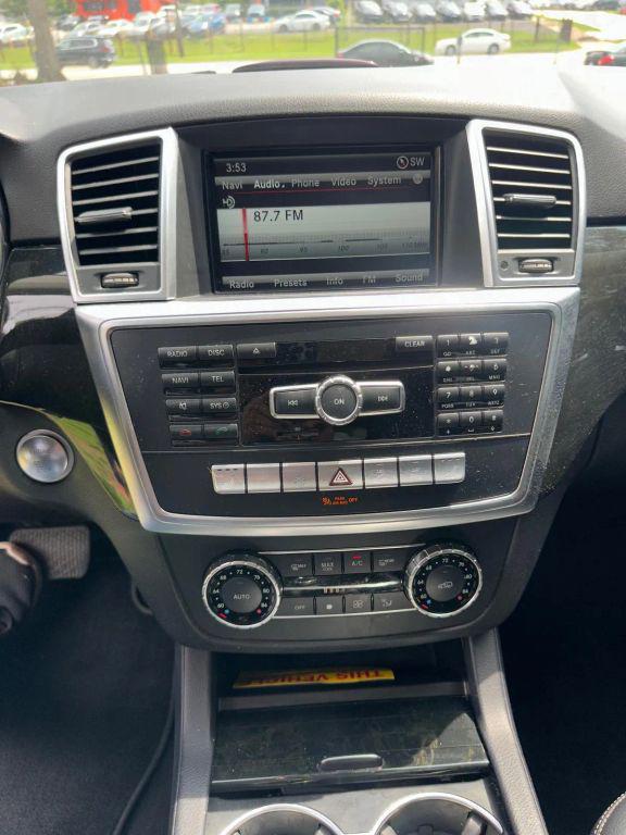 used 2015 Mercedes-Benz M-Class car, priced at $13,999