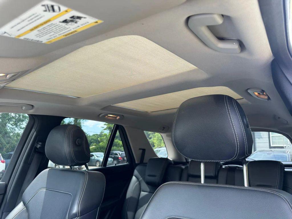 used 2015 Mercedes-Benz M-Class car, priced at $13,999