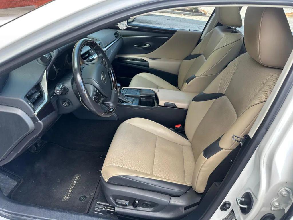 used 2020 Lexus ES 350 car, priced at $26,999
