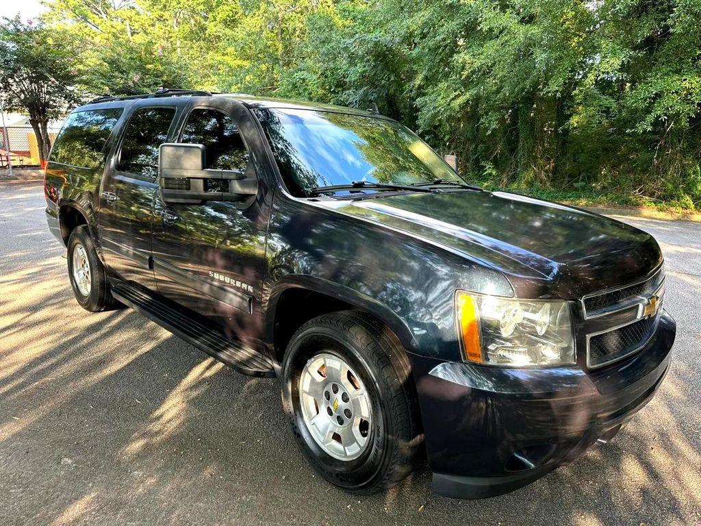 used 2013 Chevrolet Suburban car, priced at $10,499