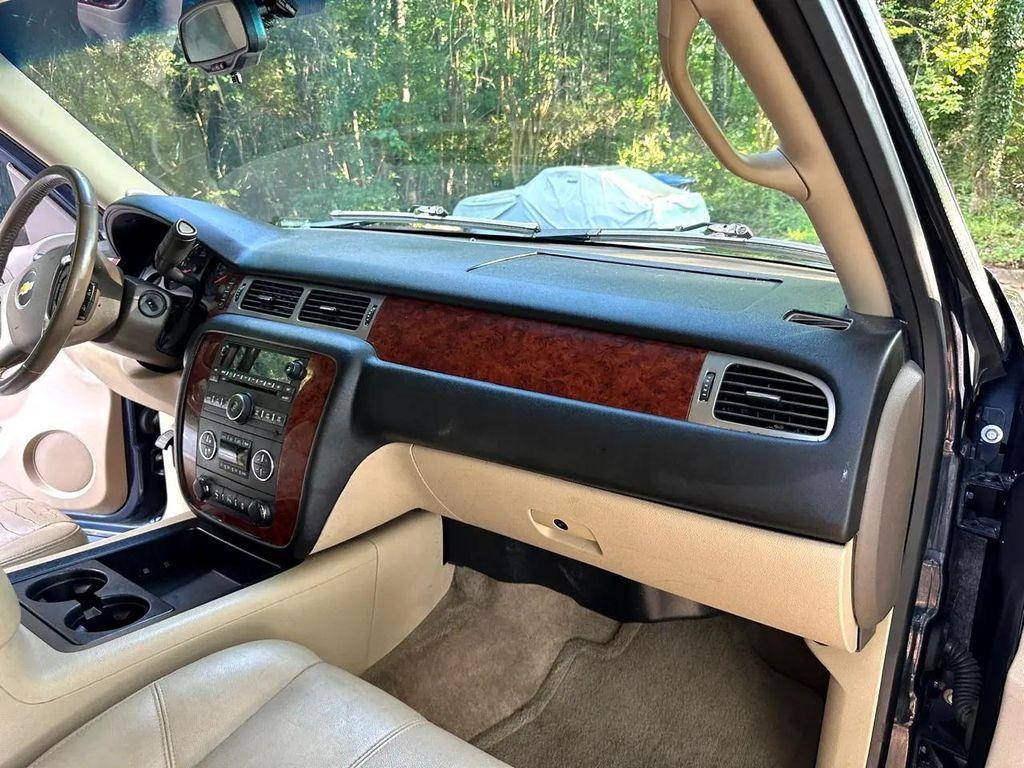 used 2013 Chevrolet Suburban car, priced at $10,499