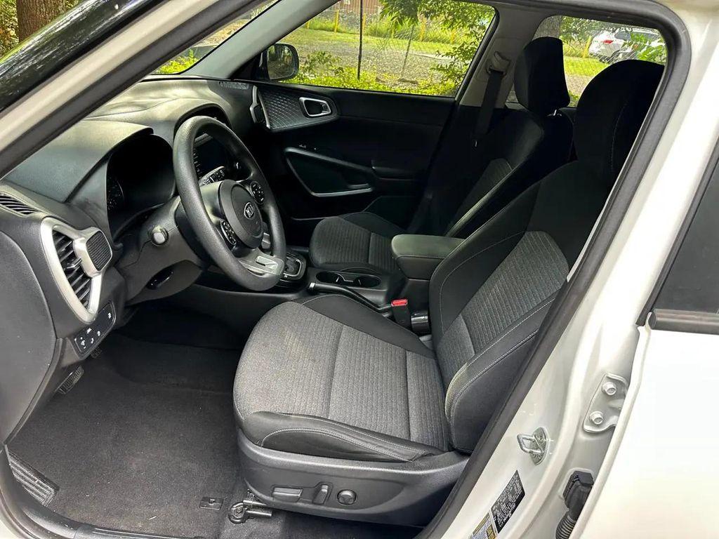 used 2021 Kia Soul car, priced at $10,999