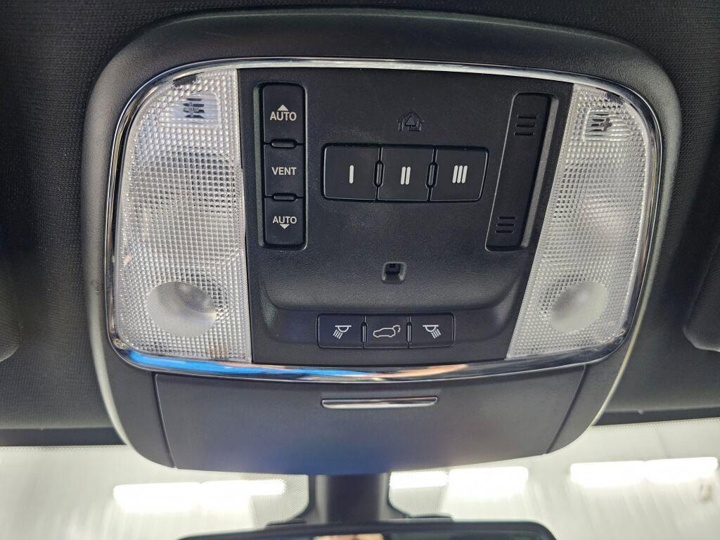 used 2015 Jeep Grand Cherokee car, priced at $10,248