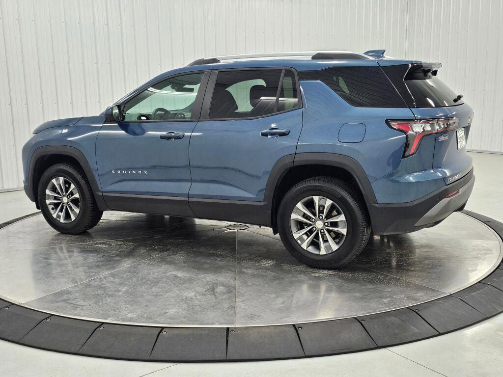 used 2025 Chevrolet Equinox car, priced at $26,999