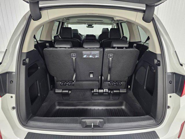 new 2026 Honda Odyssey car, priced at $42,602