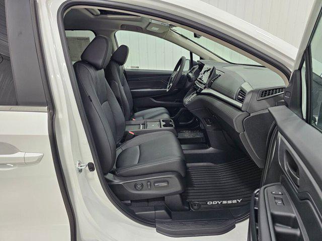 new 2026 Honda Odyssey car, priced at $42,602