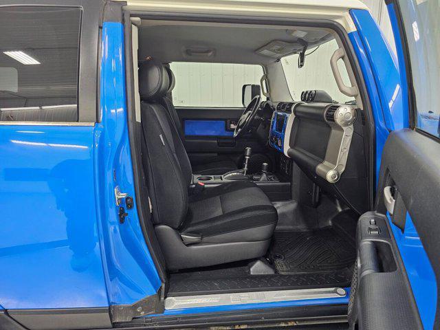 used 2007 Toyota FJ Cruiser car, priced at $26,948
