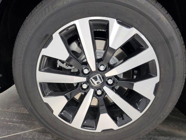 new 2026 Honda Odyssey car, priced at $44,290