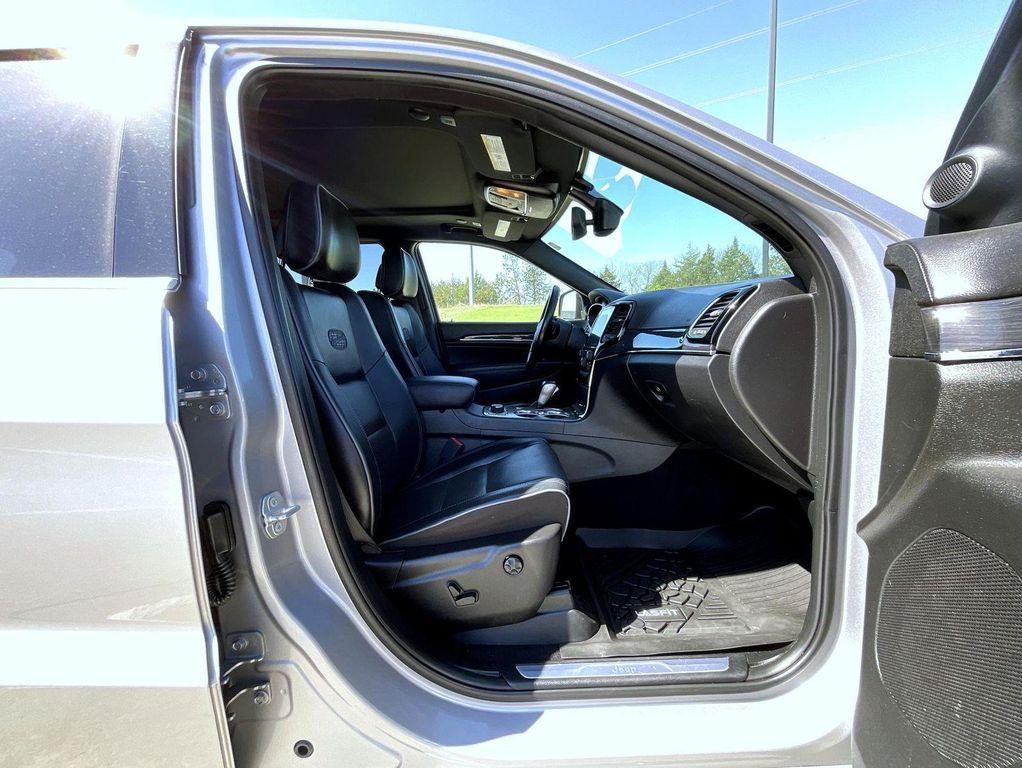 used 2020 Jeep Grand Cherokee car, priced at $23,774