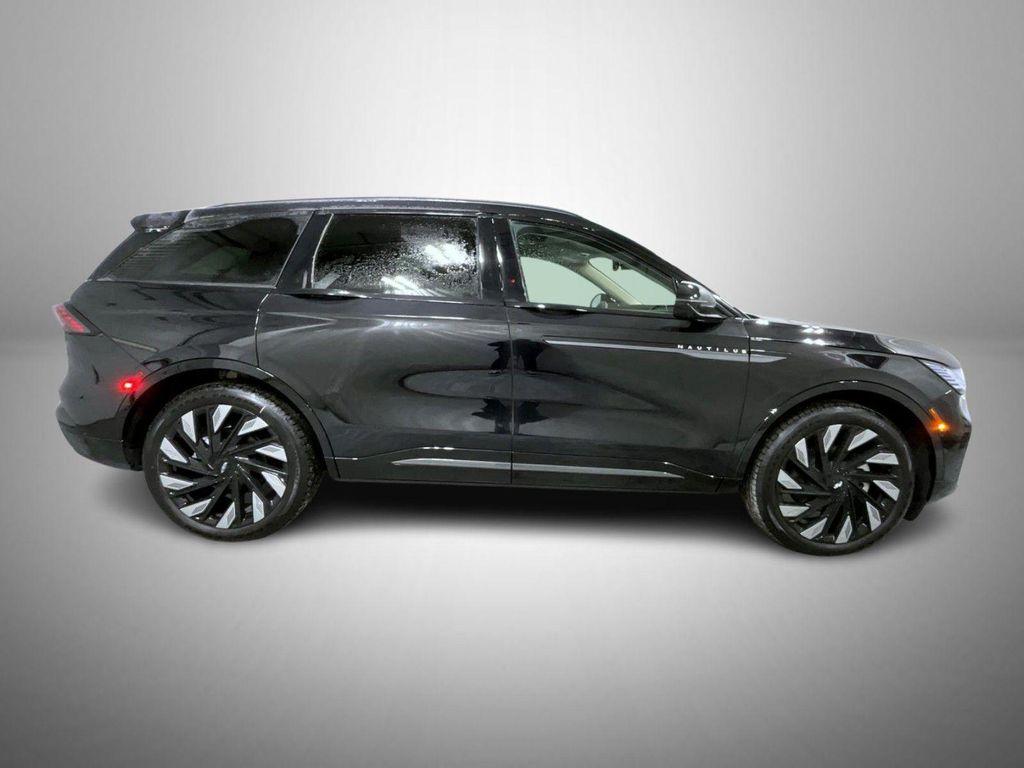 new 2026 Lincoln Nautilus car, priced at $72,090