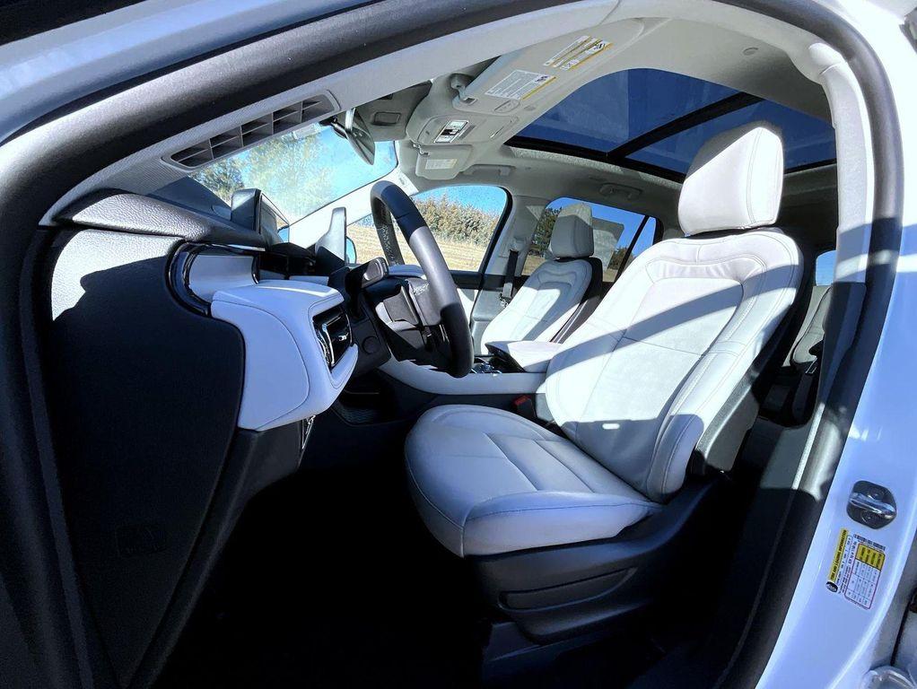 new 2026 Lincoln Aviator car, priced at $73,925