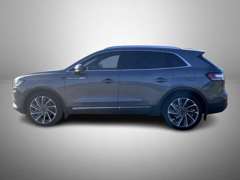 used 2022 Lincoln Nautilus car, priced at $40,444