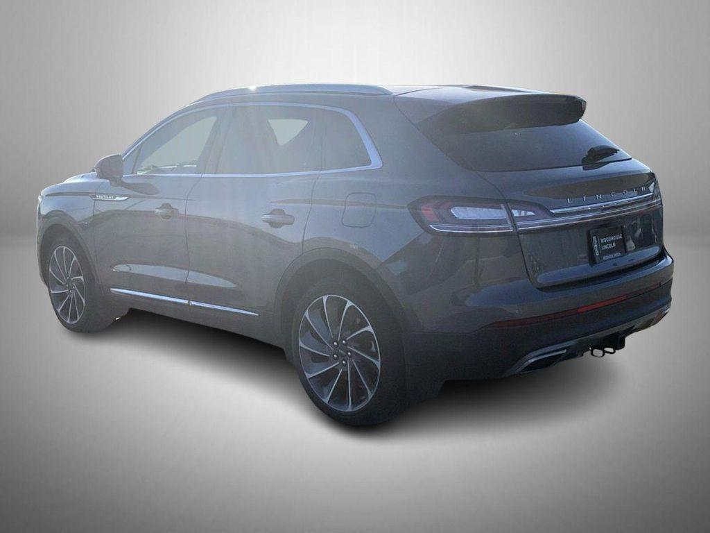 used 2022 Lincoln Nautilus car, priced at $40,444