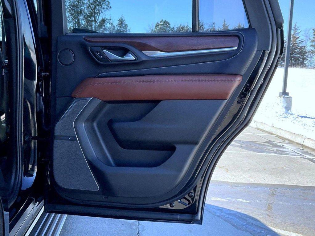 used 2023 GMC Yukon car, priced at $60,163
