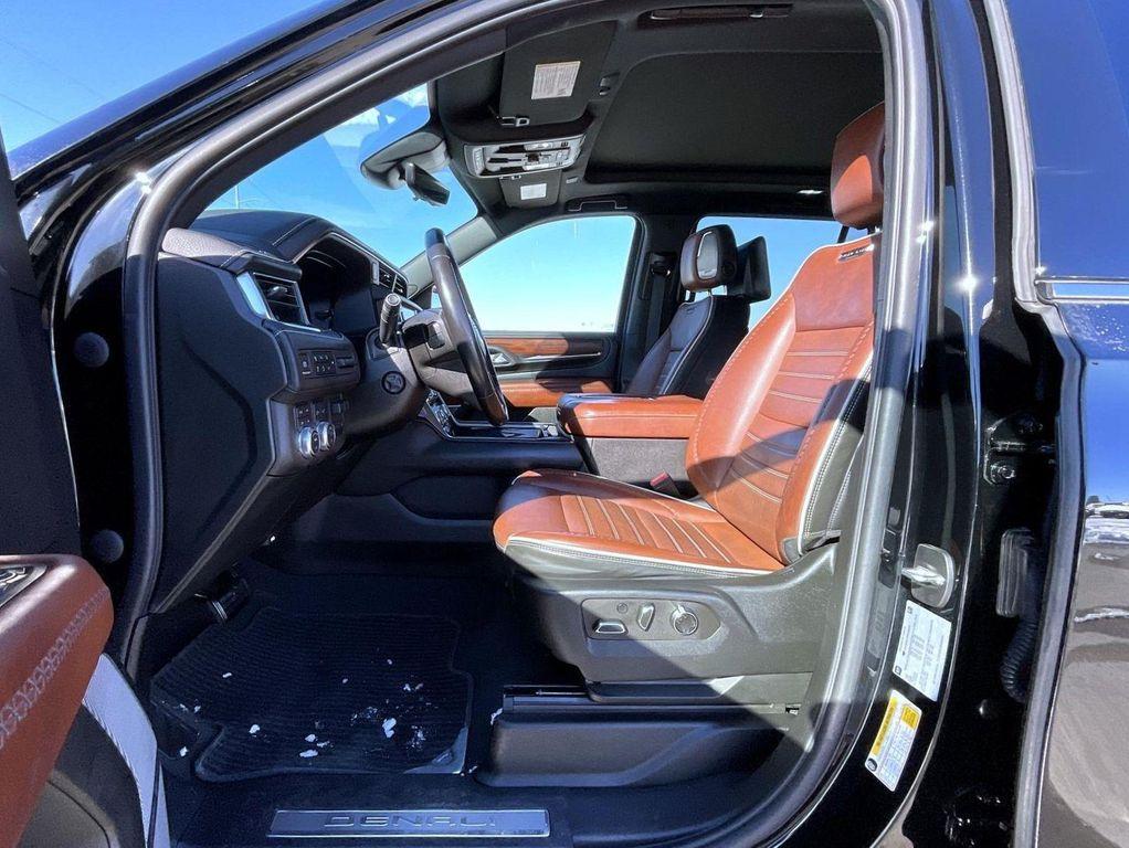 used 2023 GMC Yukon car, priced at $60,163