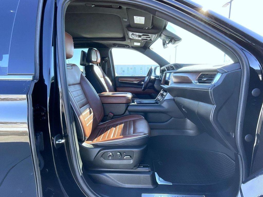 used 2023 GMC Yukon car, priced at $60,163