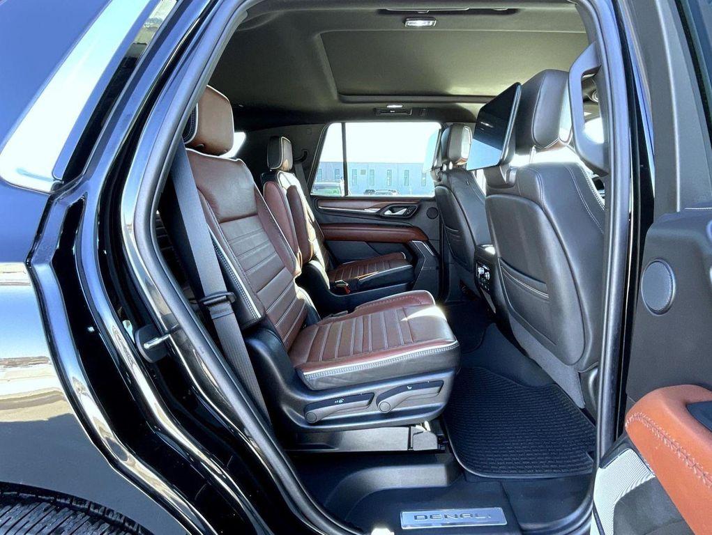 used 2023 GMC Yukon car, priced at $60,163