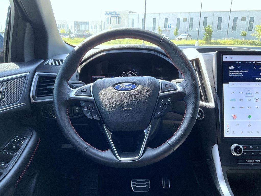 used 2023 Ford Edge car, priced at $29,091