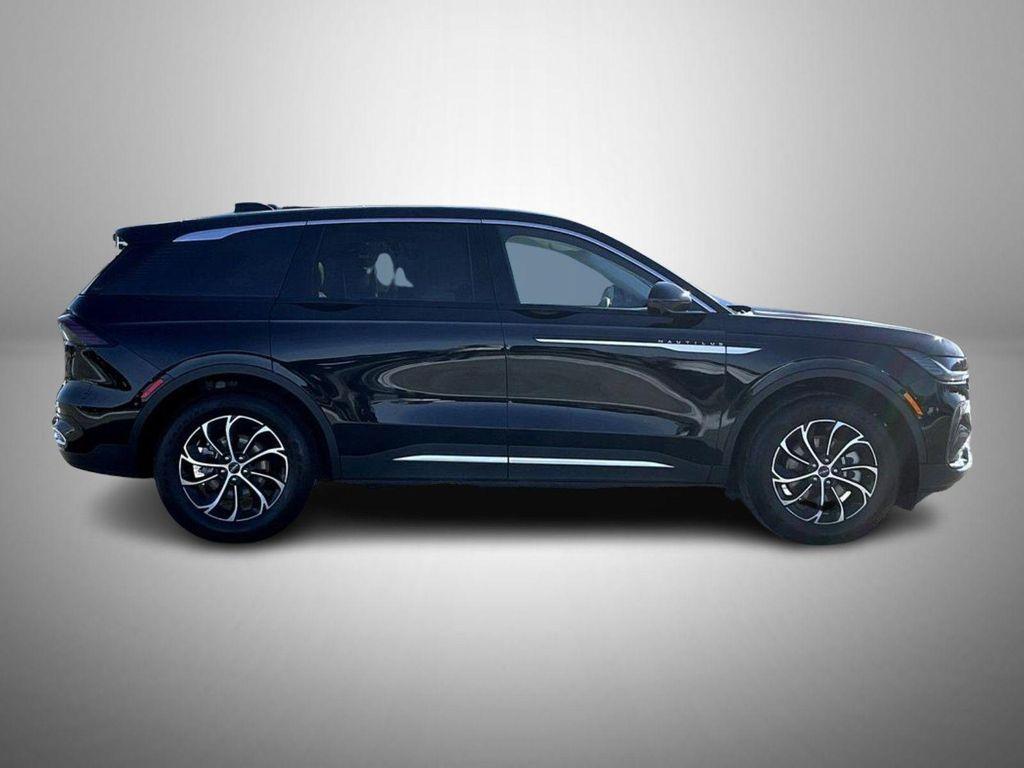 new 2026 Lincoln Nautilus car, priced at $61,440