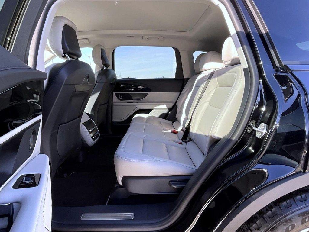 new 2026 Lincoln Nautilus car, priced at $61,440