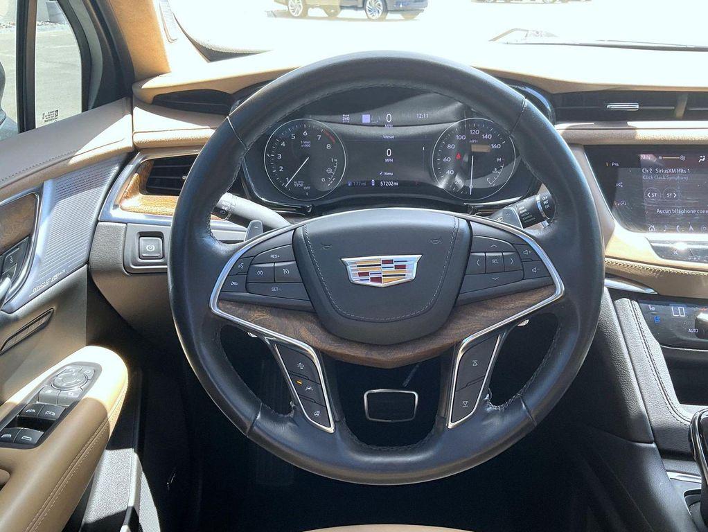 used 2023 Cadillac XT5 car, priced at $34,722