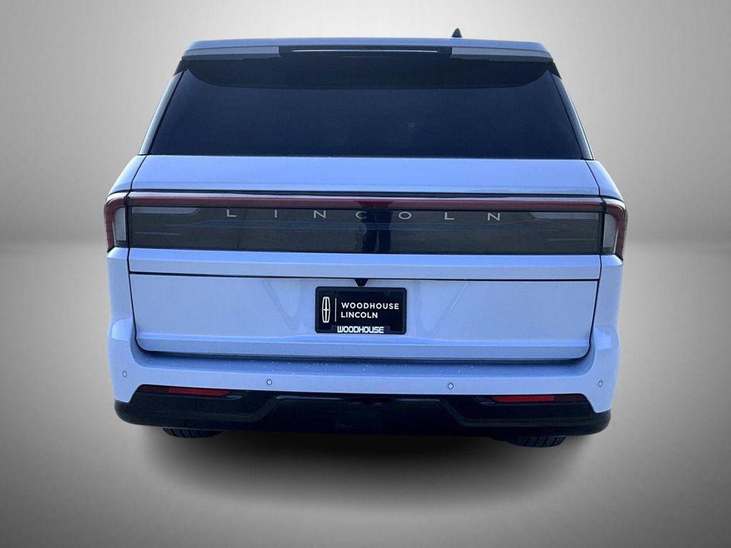 new 2026 Lincoln Navigator car, priced at $108,340