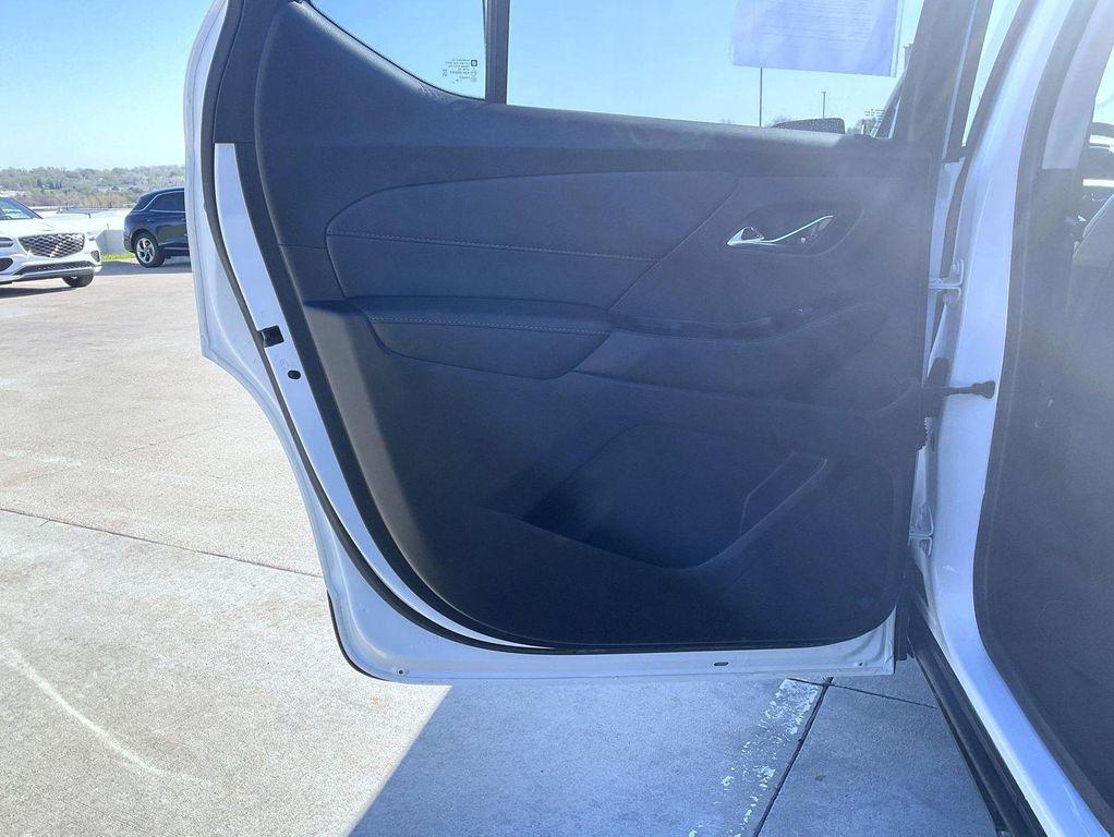 used 2020 Chevrolet Traverse car, priced at $24,145