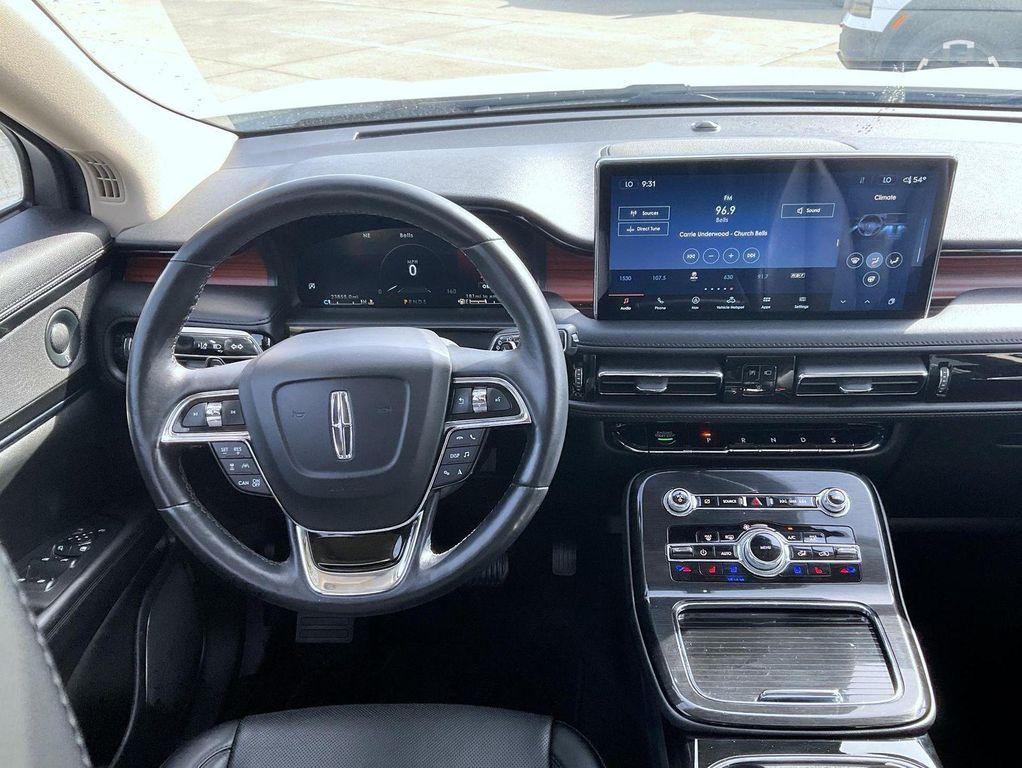 used 2023 Lincoln Nautilus car, priced at $42,124