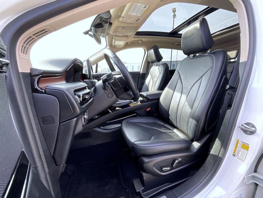 used 2023 Lincoln Nautilus car, priced at $42,124