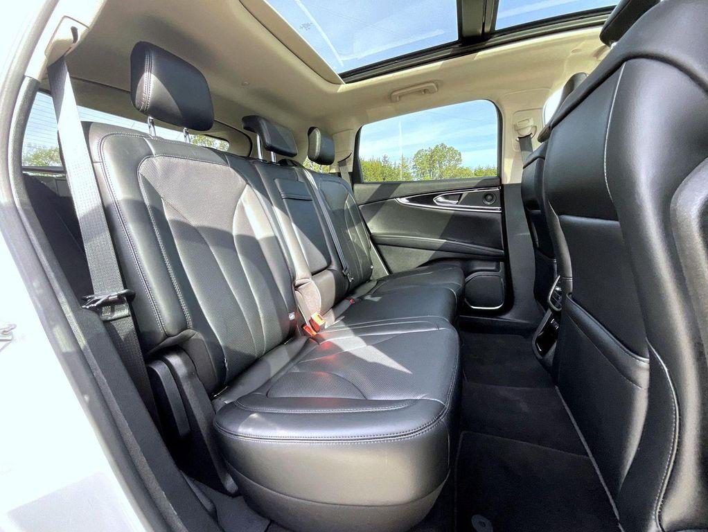 used 2023 Lincoln Nautilus car, priced at $42,124