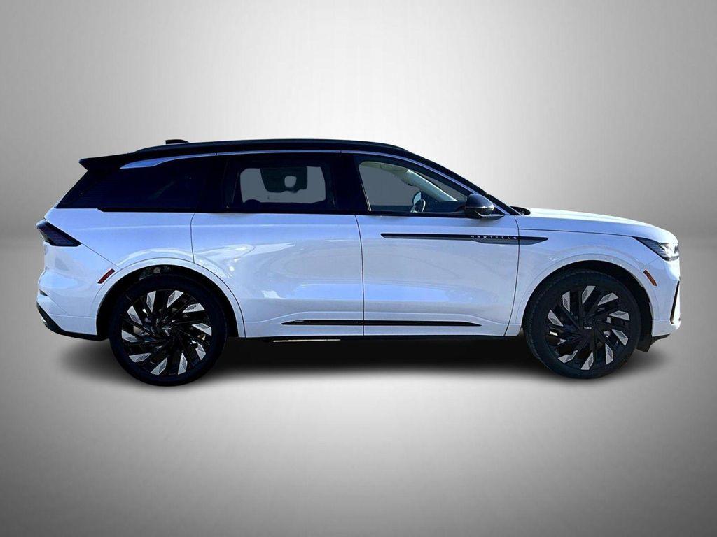 new 2026 Lincoln Nautilus car, priced at $83,375