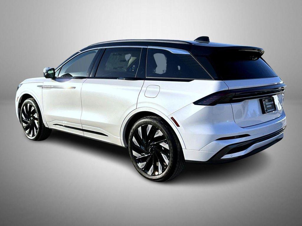 new 2026 Lincoln Nautilus car, priced at $83,375