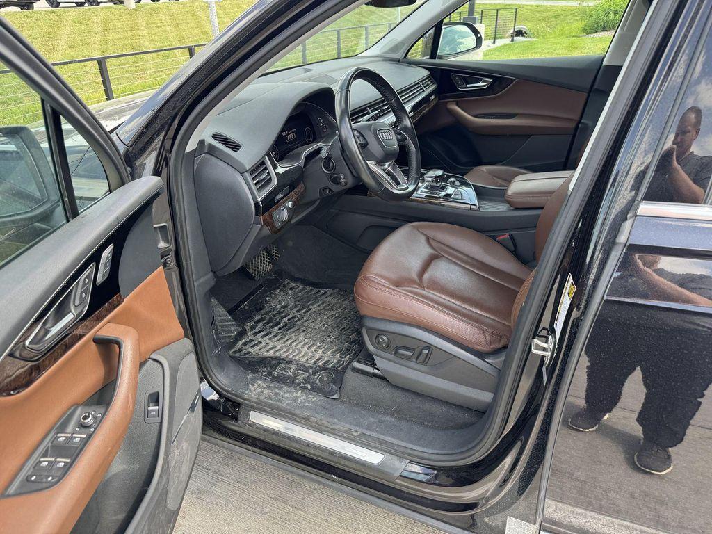 used 2018 Audi Q7 car, priced at $12,294
