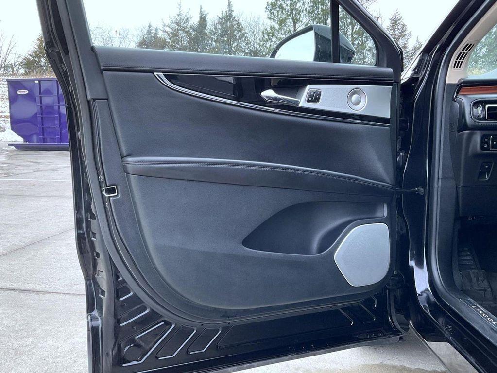 used 2023 Lincoln Nautilus car, priced at $43,990