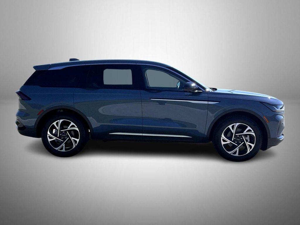 new 2026 Lincoln Nautilus car, priced at $66,490