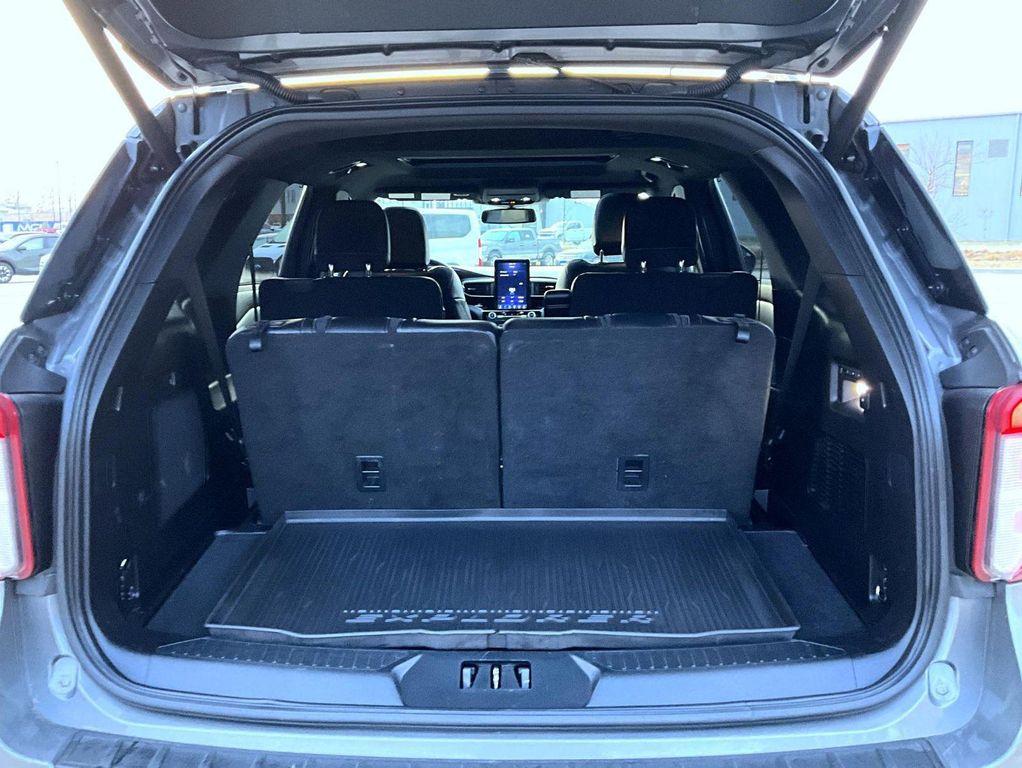 used 2021 Ford Explorer car, priced at $26,640