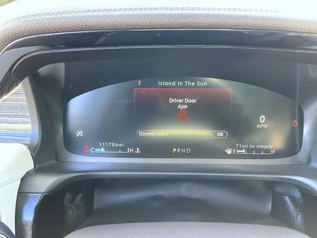 used 2020 Lincoln Aviator car, priced at $26,550